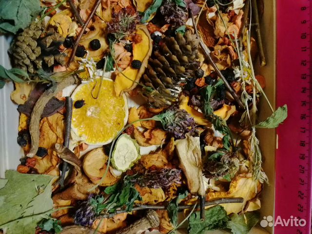 Копошилку для попугаев птиц грызунов 250г 1литр