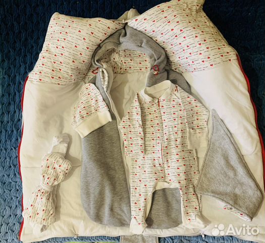 Конверт кокон на выписку всесезонный