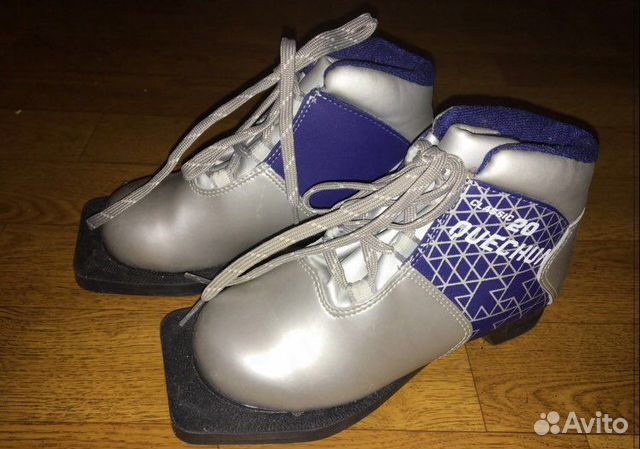 Лыжные детские ботинки 30 размера