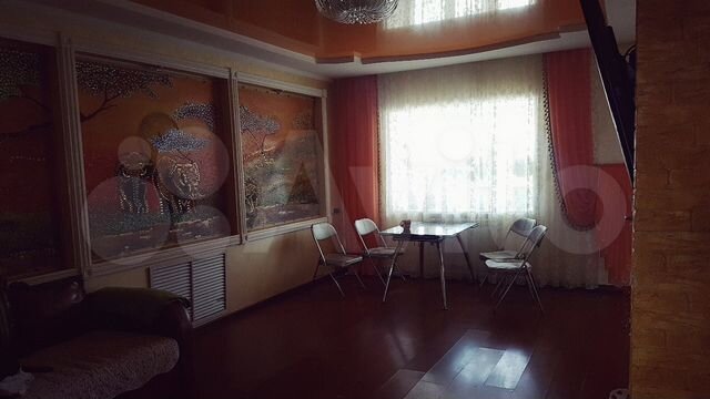 3-к. квартира, 90 м², 4/4 эт.