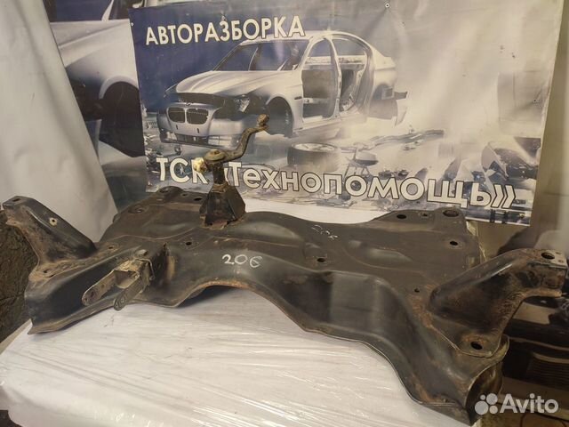 Подрамник Peugeot 206