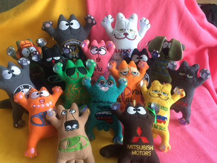 Автоигрушки на присосках,в наличии и на заказ