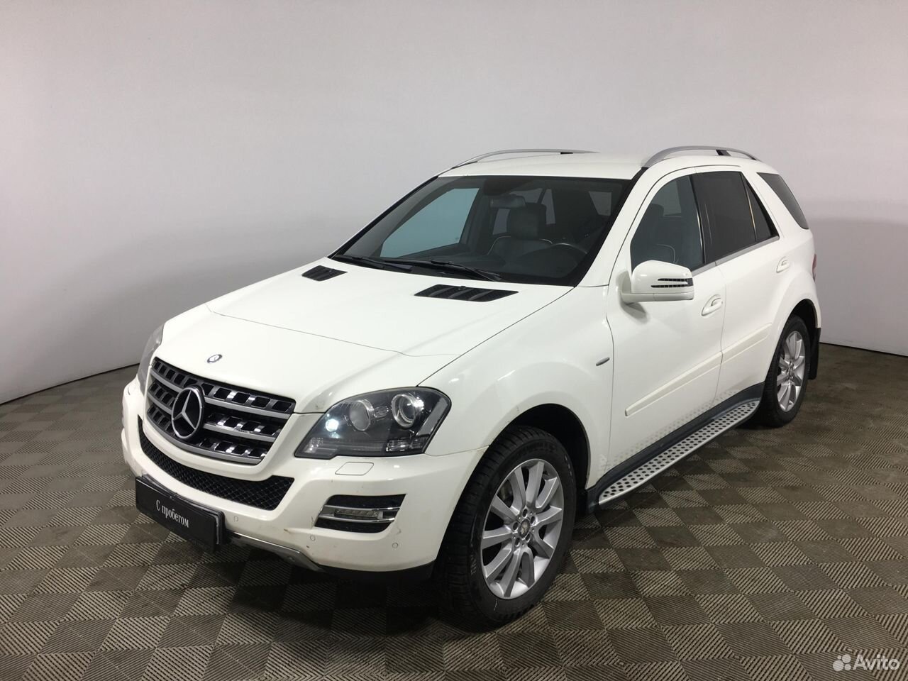 Mercedes m klasse. Мерседес м класса с пробегом. W166 коричневый. Мерседес м класса с пробегом. Mercedes m class 2008.