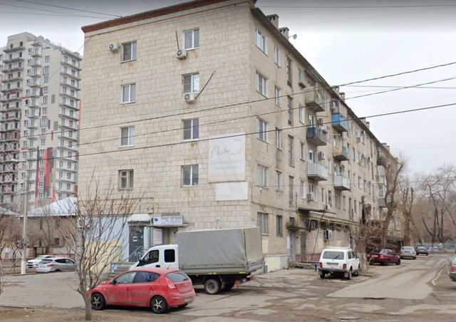 Помещение (доля 1/2), 381.7 м²