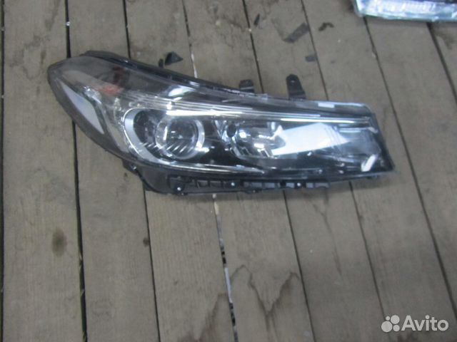 Фара правая kia cerato 3