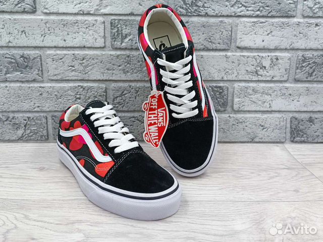 Слипоны vans с принтом сердце