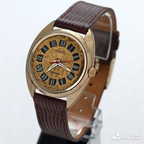 Восток наручные механические часы СССР