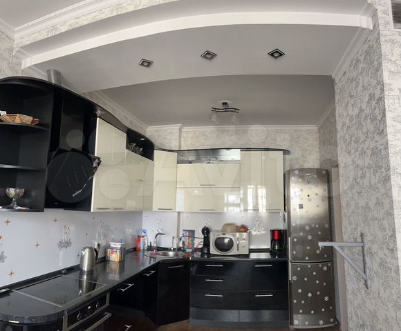 2-к. квартира, 70,6 м², 5/9 эт.