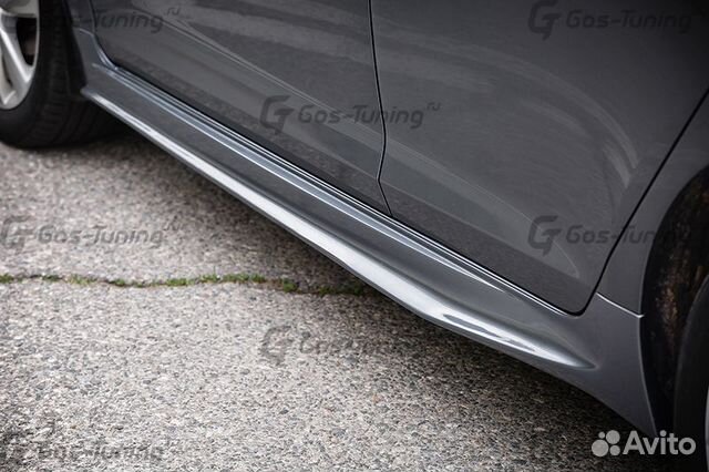 Накладки на пороги на Hyundai Solaris 2