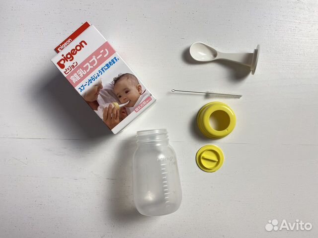 Набор для кормления Pigeon (бутылочка с ложкой)