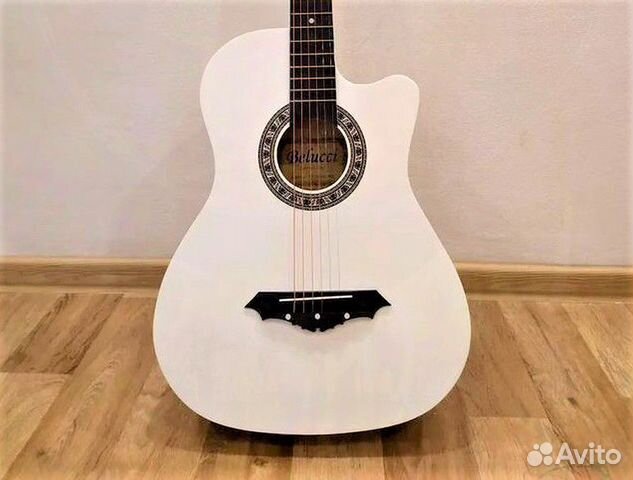 Акустическая гитара Belucci белая