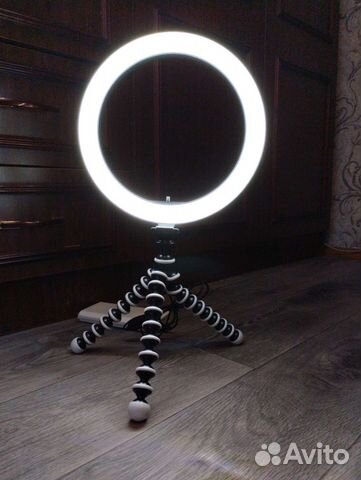 Кольцевая лампа