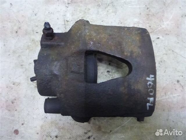 Суппорт передний левый Skoda Octavia 1Z3 BSE 2012