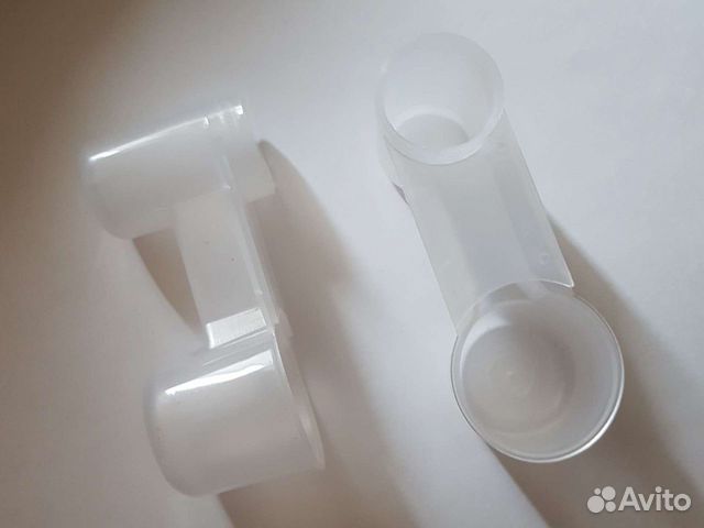 Поилка автоматическая для попугаев