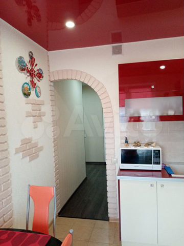 2-к. квартира, 53 м², 4/9 эт.