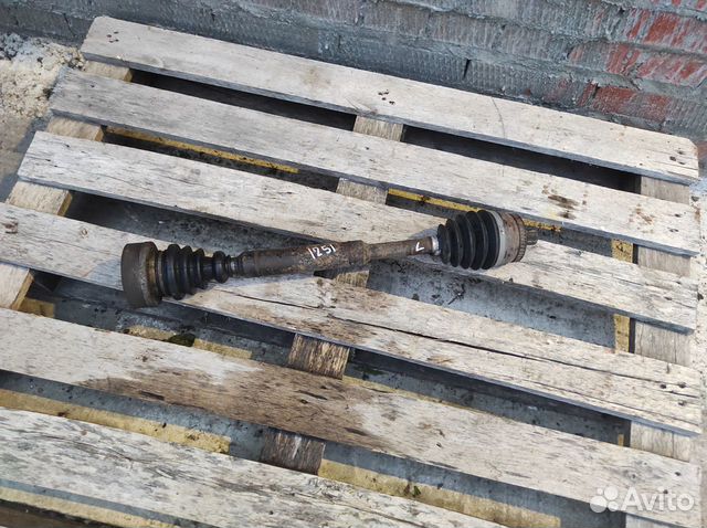 Привод передний левый Audi A4 B5 Механика