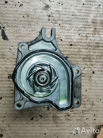 Помпа mazda 3 BK, 1.6