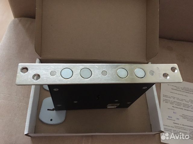 Замок врезной сувальдный