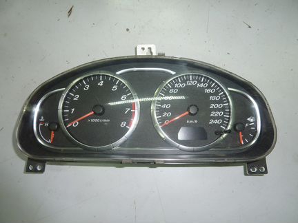 Mazda 6 gg панель приборов щиток МКПП