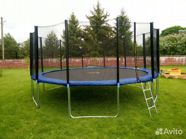 Батуты с защитной сеткой 6,8,10,12 FT + лестница