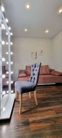 2-к. квартира, 52 м², 9/10 эт.