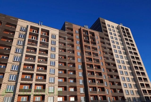 2-к. квартира, 72,3 м², 2/12 эт.