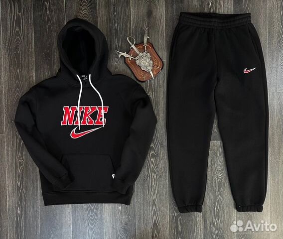 Спортивный костюм Nike