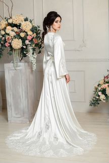 Свадебный халатик /прокат/халат для утра невесты