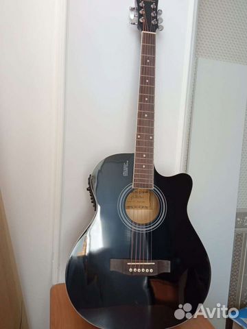 Электроакустическая гитара