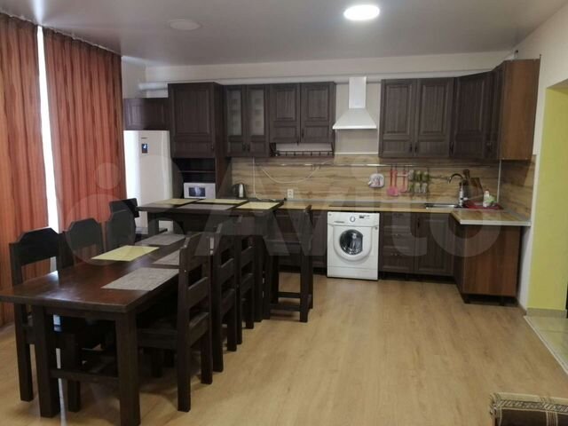 2-к. квартира, 95 м², 2/2 эт.