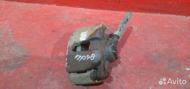 Ситроен С4 суппорт передний правый Citroen C4