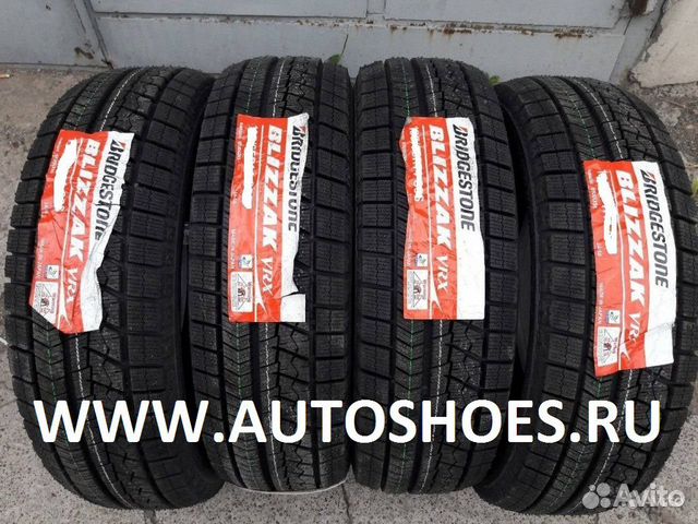 Bridgestone Blizzak VRX 205/70 R15