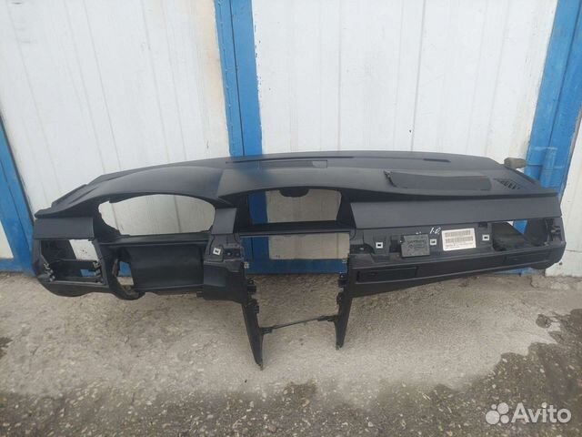 Торпедо панель приборов BMW 5 E60