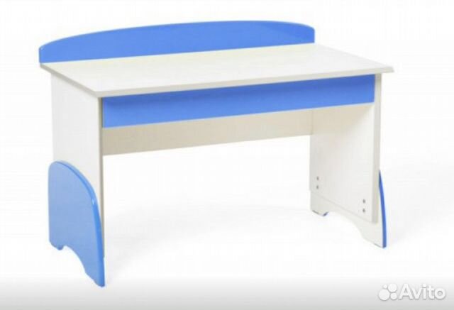 Стол письменный