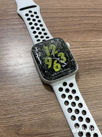 Заменим Стекло на Apple Watch