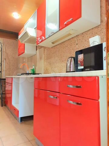 3-к. квартира, 60 м², 1/2 эт.