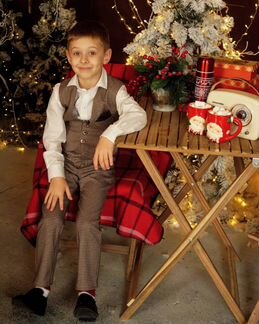 Костюм для мальчика 122р-р