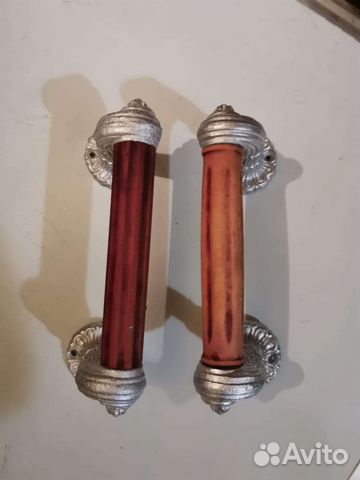 Чугунная дверная ручка