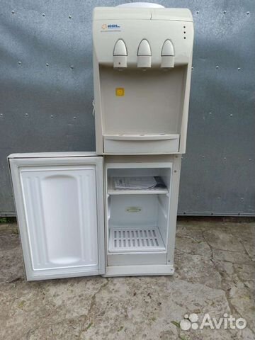Кулер для воды с холодильником AEL myl31s-B
