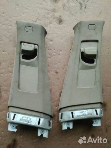 Обшивка стойки для Cadillac CTS 2