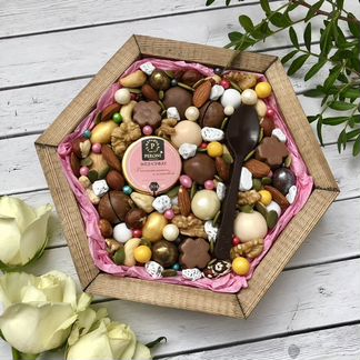 Съдобные боксы и букеты