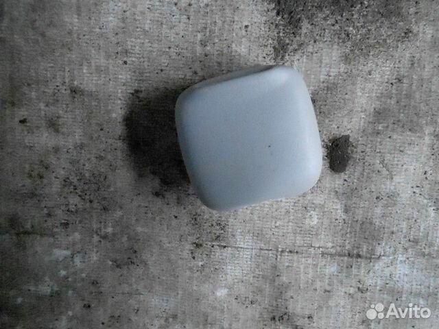 Заглушка в потолок LADA Largus 2012