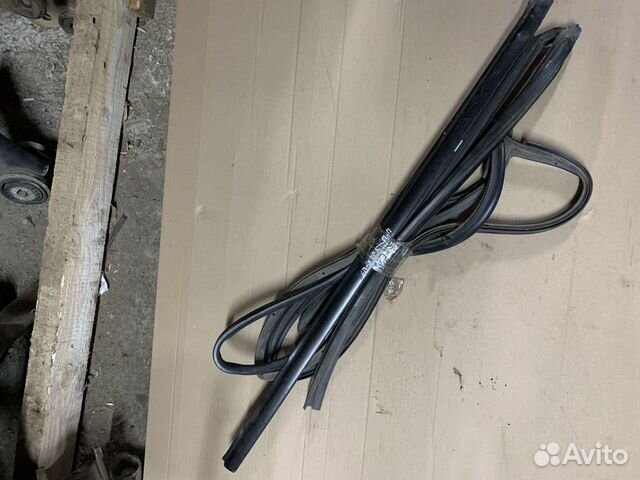 Бархотка двери передняя правая kia spectra