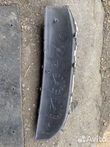 Панель приборов Toyota Corolla E90