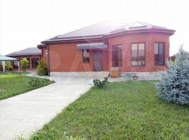 Дом 158 м² на участке 12 сот.