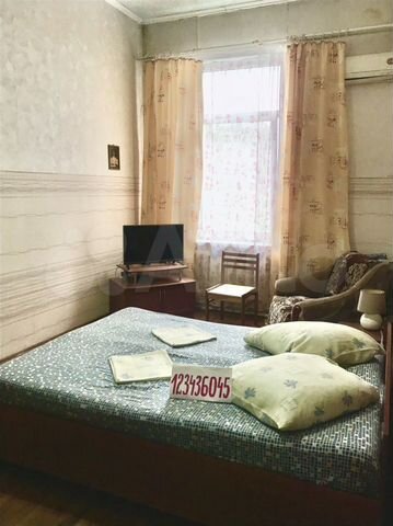 3-к. квартира, 80 м², 1/1 эт.