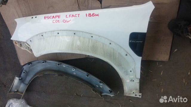 Ford Escape тайванец 2007-09 крыло левое