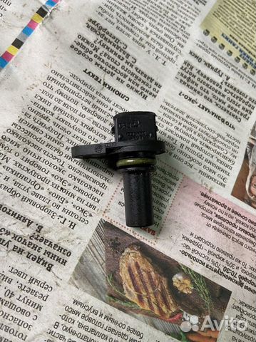 Датчик коленвала Audi Volkswagen Skoda 095927321C