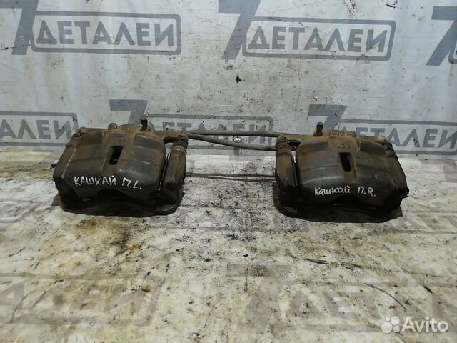 Суппорт передний левый Nissan Qashqai J10