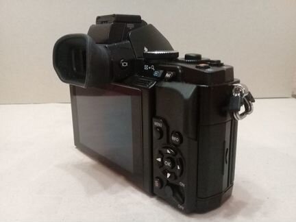 Olympus OM-DE-M5,первая версия